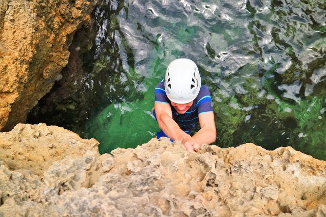 coasteering-cliff-jumping