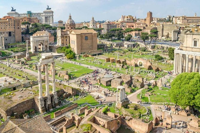 colosseum-and-roman-forum-small-guided-group