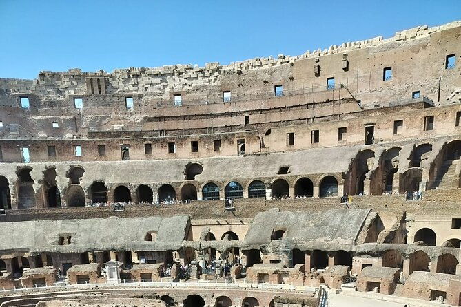 colosseum-guided-tour-in-rome