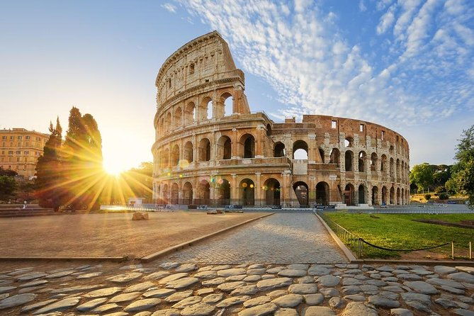 colosseum-small-group-experience-official-guided-tour