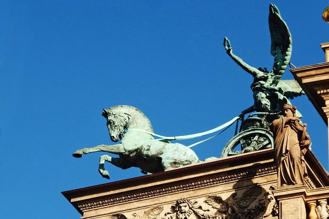 communism-and-its-fall-prague-private-tour