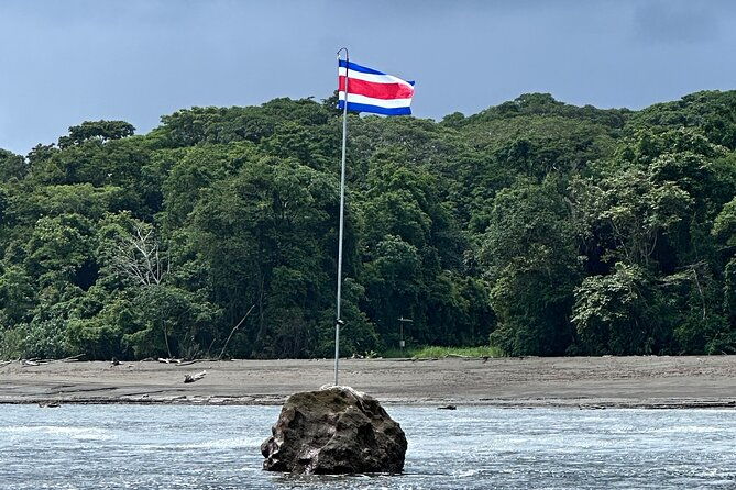 corcovado-national-park-sirena-day-tour-from-puerto-jimenez