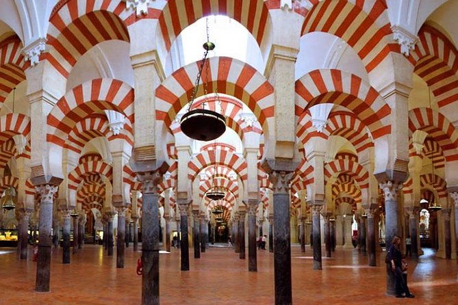 cordoba-highlights-guided-day-tour-from-seville