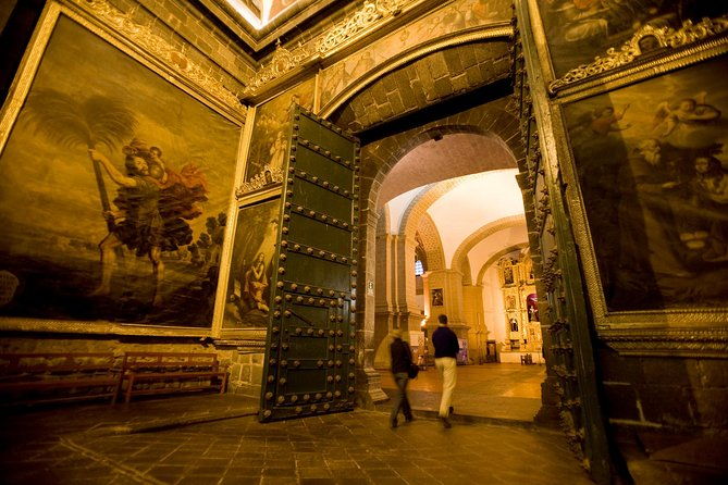 cusco-city-sightseeing-sacsayhuaman-archeological-park-tour