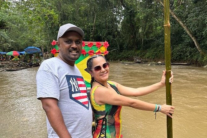 customized-bamboo-rafting-limestone-massage-water-coconut