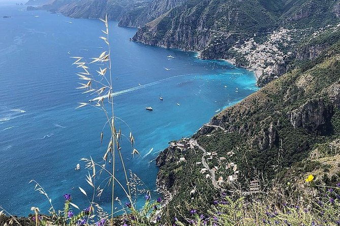 daily-excursion-full-day-8-hours-amalfi-ravello-pompei-2