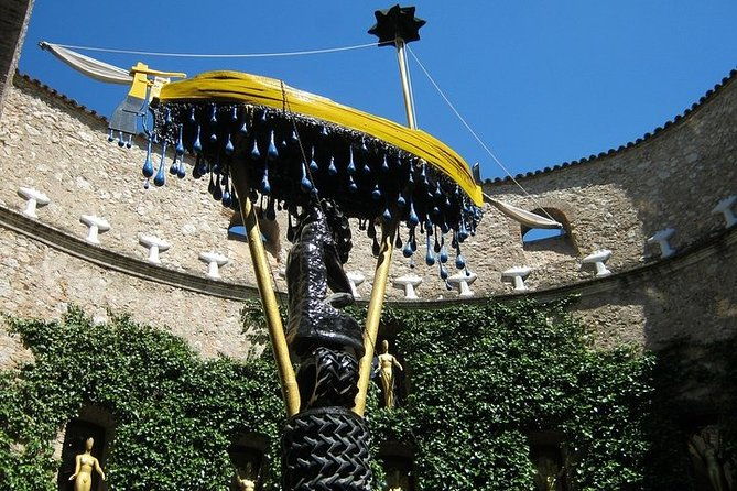 dali-museum-girona-tour