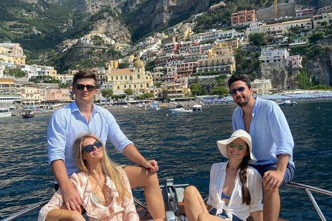 day-on-a-private-boat-on-the-amalfi-coast-2