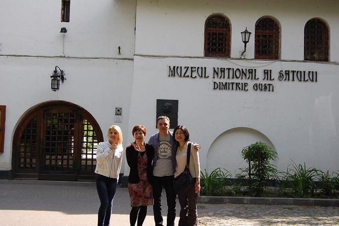 day-trip-from-bucharest-to-dracula-castle-brasov-and-peles-castle-sinaia