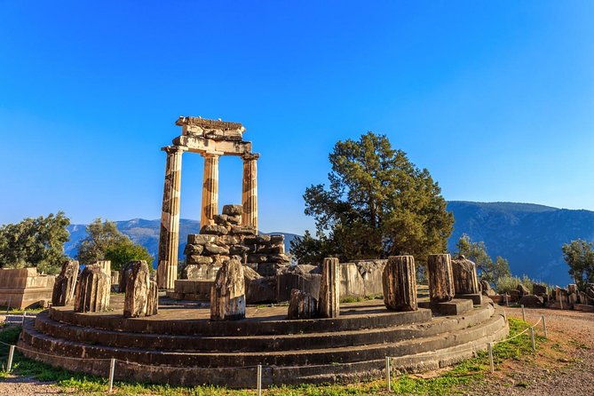 delphi-meteora-two-2-days-tour-2