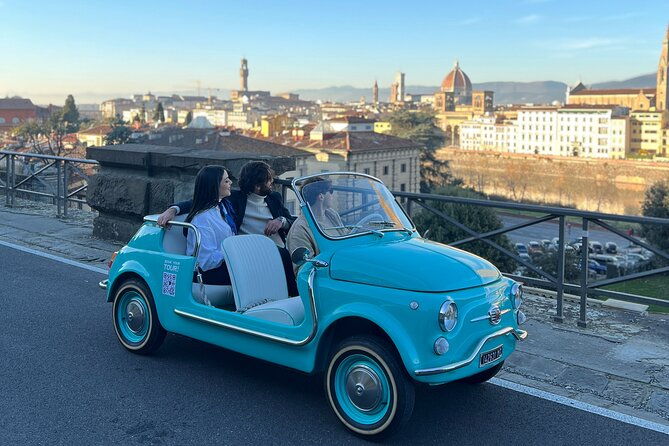 discover-florence-city-center-on-e-cabriot-fiat-500