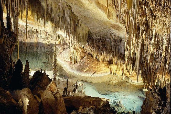 drach-caves-with-port-cristo-and-pearl-shop-mallorca-full-day-tour