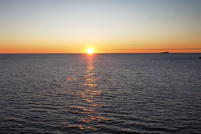 dubrovnik-romantic-sunset-boat-tour
