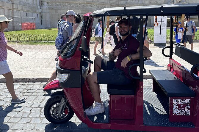 e-tuk-tour-highlights-of-rome