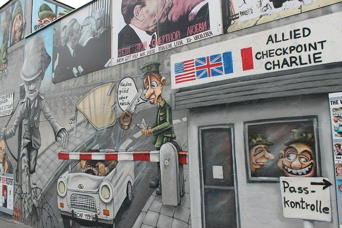 east-berlin-city-of-shadows-walking-tour