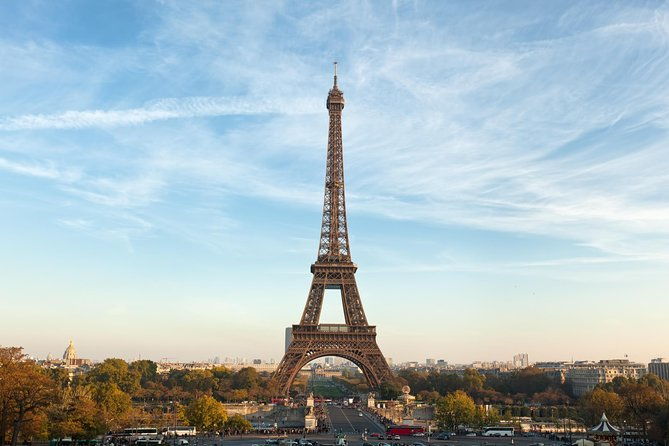 eiffel-tower-small-group-access-to-2nd-floor-by-elevator