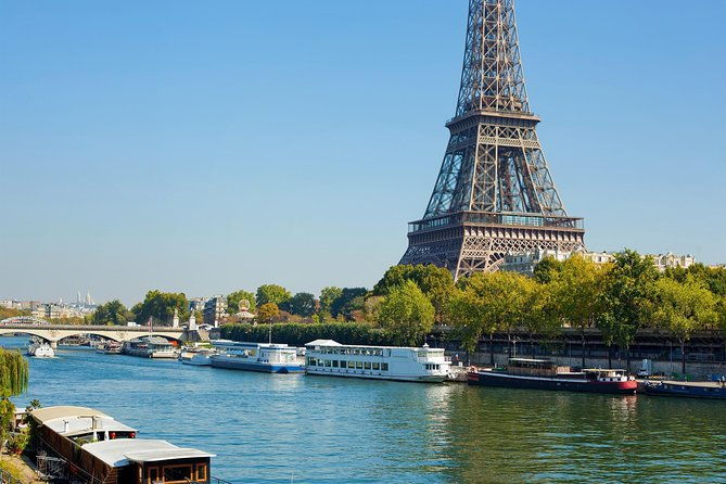 eiffel-tower-tour-by-lift-and-seine-cruise-2