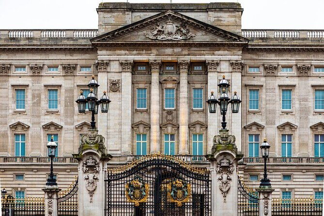 enter-buckingham-palace-see-the-main-westminster-sights-tour