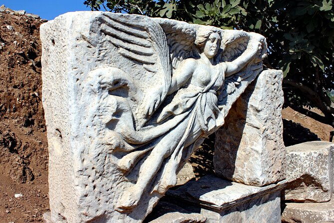 ephesus-day-trip-from-istanbul-by-plane