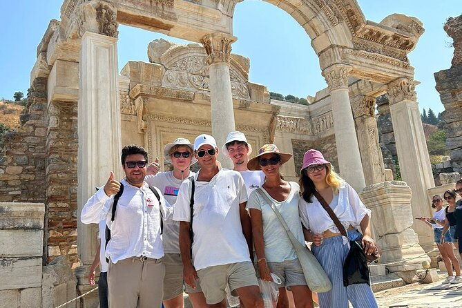 ephesus-tour-from-kusadasi-with-lunch