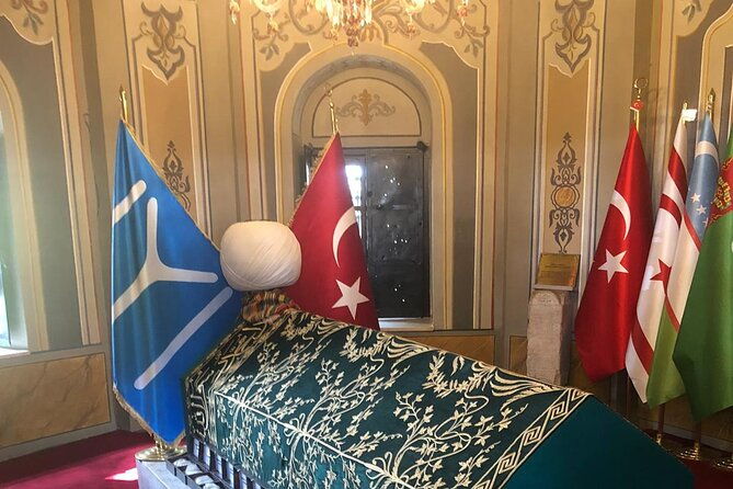 ertugrul-gazi-tomb-sogut-and-bilecik-tour-daily-from-istanbul-2