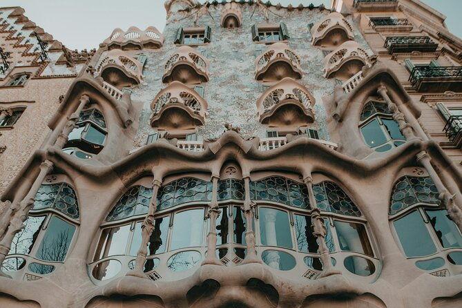 exclusive-gaudi-segway-guided-tour-architectural-marvels