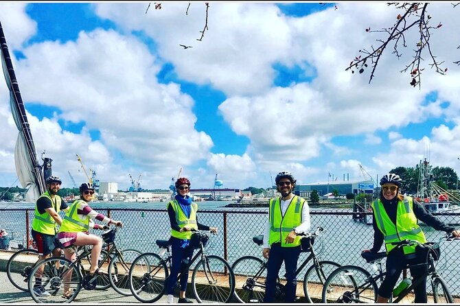 Explore the Area | Private & Custom Group Bike Tours | 2-2.5 Hrs.