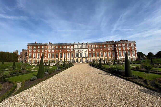 explore-windsor-castle-and-hampton-court-palace