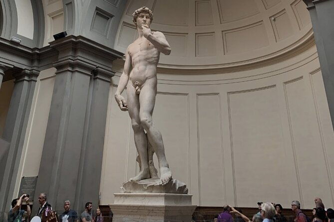 fast-track-entrance-to-galleria-dellaccademia