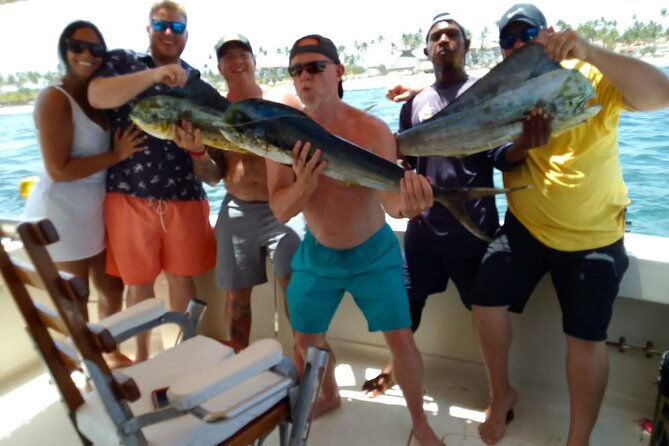 fishing-pro-charters-boat-excursion-mar-quesa