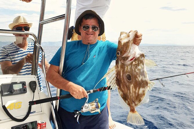 fishing-tour-to-vis-and-bisevo-islands-full-day-experience