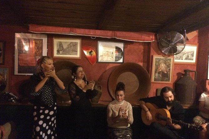 flamenco-and-tapastour-with-a-flamenco-artist