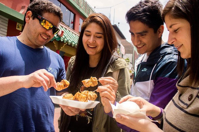 flavors-tradition-walking-city-tour-with-food-tasting