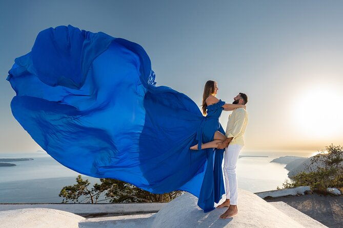 flying-dress-photoshoot-in-santorini-happy-birthday-package