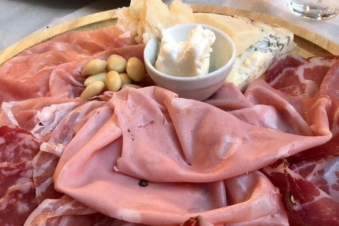 food-and-wine-tour-on-como-lake-small-group-tour