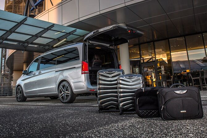 from-hotel-to-istanbul-airport-private-transfer