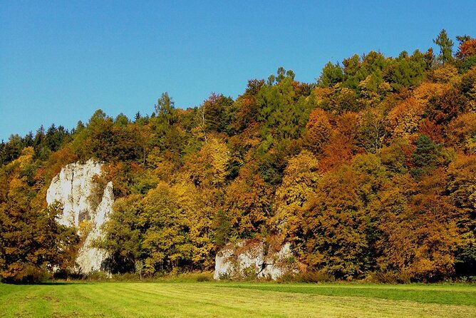 from-krakow-ojcow-national-park-and-pieskowa-skala-castle-2