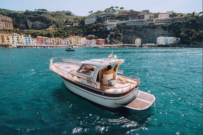 full-day-amalfi-coast-private-boat-tour-from-sorrento-or-positano