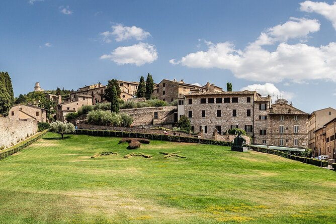 full-day-guided-historical-tour-of-cascia-and-assisi