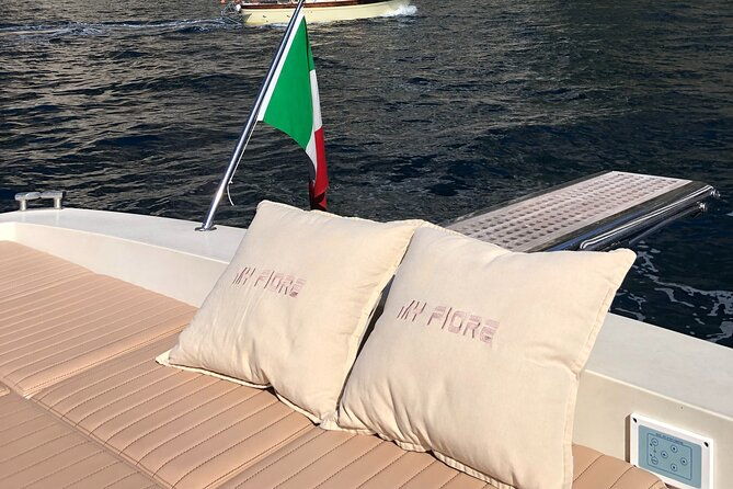 full-day-private-guided-tour-to-amalfi-coast-by-boat