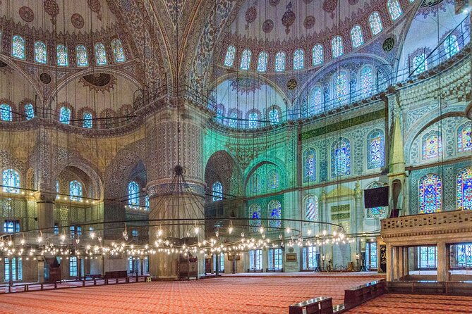 full-day-small-group-guided-tour-to-famous-mosques-in-istanbul-2