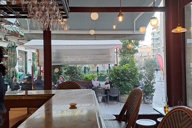 fun-semi-private-wine-experience-in-athens-with-wine-lover