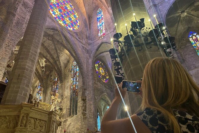 gaudi-and-modernist-art-guided-tour-in-palma-de-mallorca
