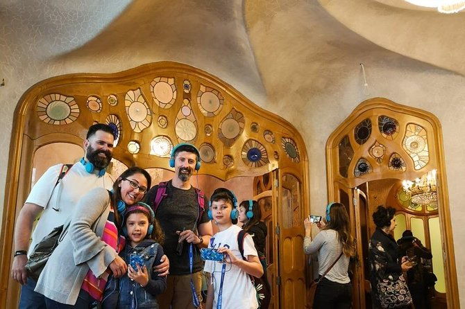 gaudi-houses-private-tour-la-pedrera-casa-vicens-skip-the-line