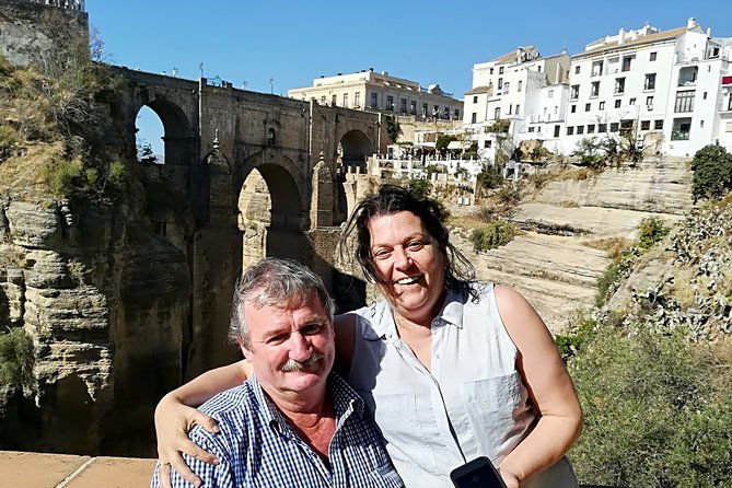 granada-private-transfer-to-seville-with-a-visit-to-ronda-2