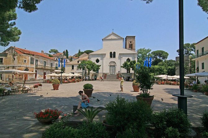 grand-tour-of-10-hours-amalfi-coast-sorrento-pompeii-ruins