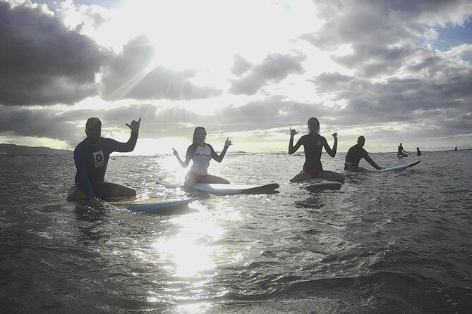 group-surf-lessons-for-beginners-on-the-north-shore-of-oahu-2