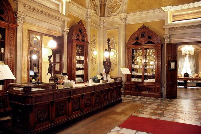 group-tour-accademia-city-center-and-uffizi-gallery