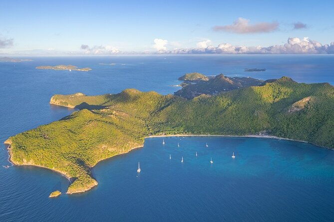 guided-hiking-from-chatham-bay-to-mt-taboi