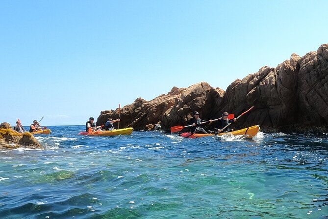guided-kayak-snorkel-tour-to-costa-brava-small-group-and-lunch-2